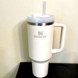 STANLEY THE QUENCHER H2.0 FLOWSTATE TUMBLER | 40 OZ